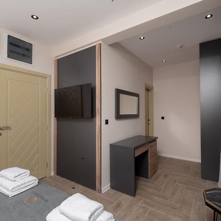 Hotel Diman دوبرا فوفا المظهر الخارجي الصورة