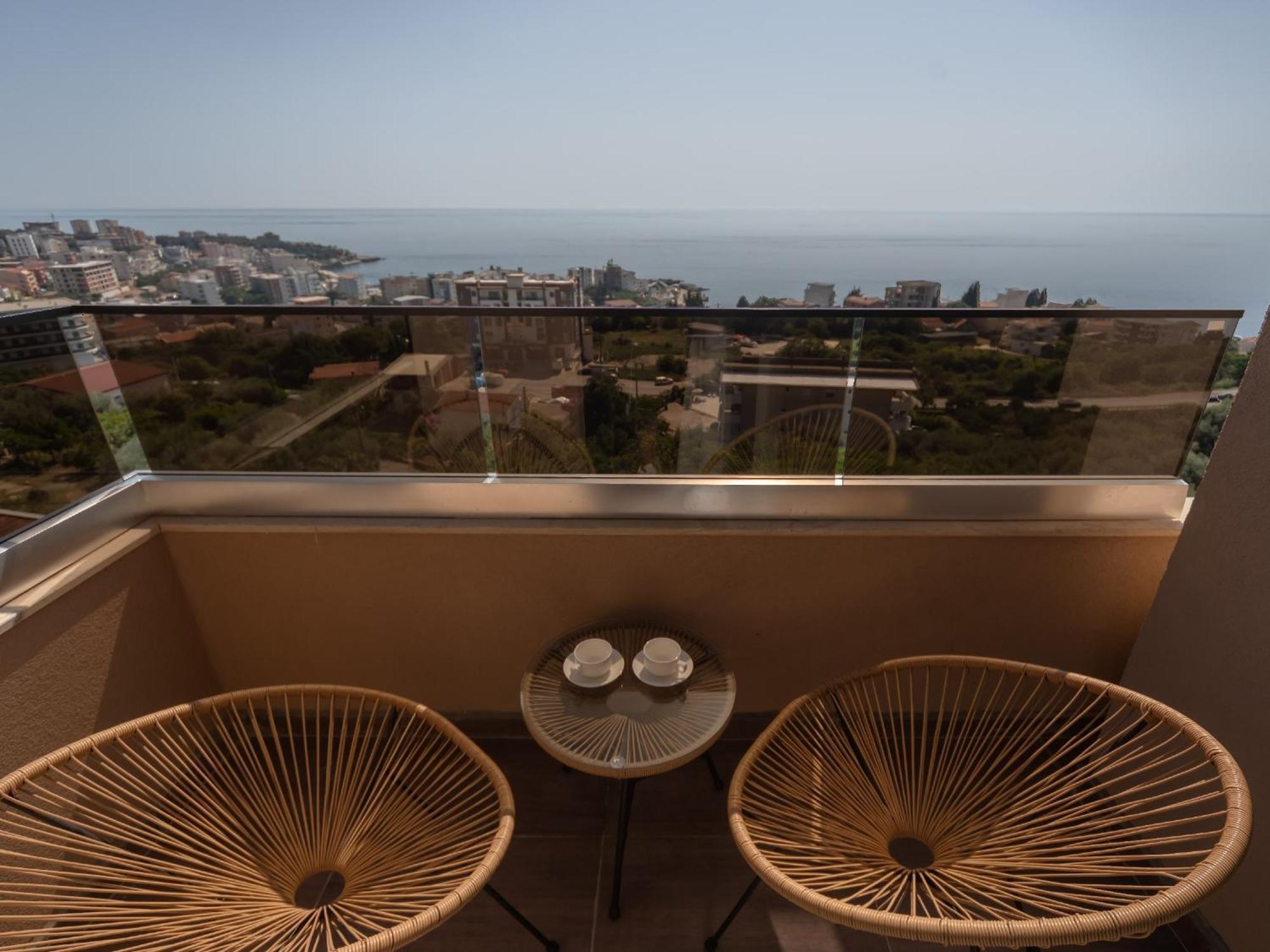 Hotel Diman دوبرا فوفا المظهر الخارجي الصورة