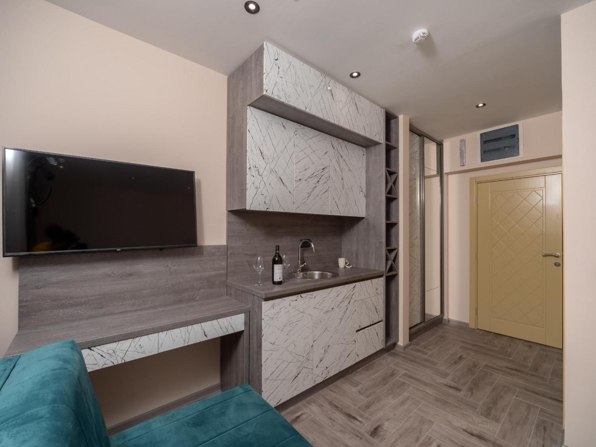 Hotel Diman دوبرا فوفا المظهر الخارجي الصورة