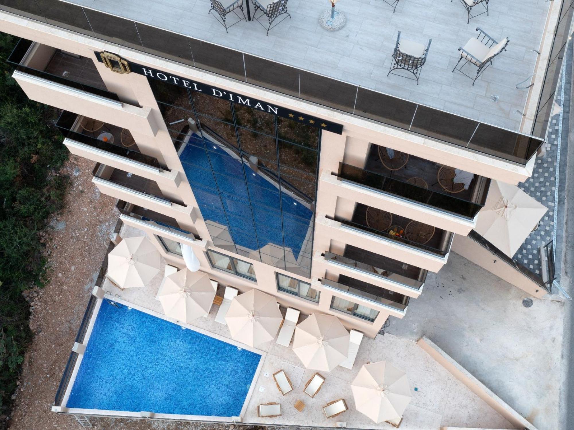 Hotel Diman دوبرا فوفا المظهر الخارجي الصورة